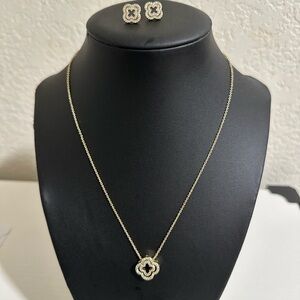 Neiman Marcus Gold and Silver Clover Necklace Set